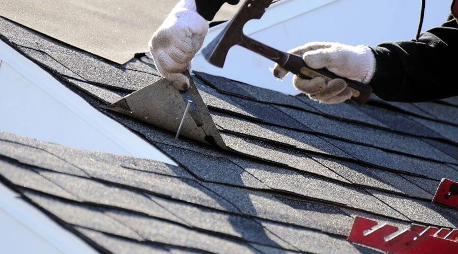 Professional gutter cleaning in New Richland, MN